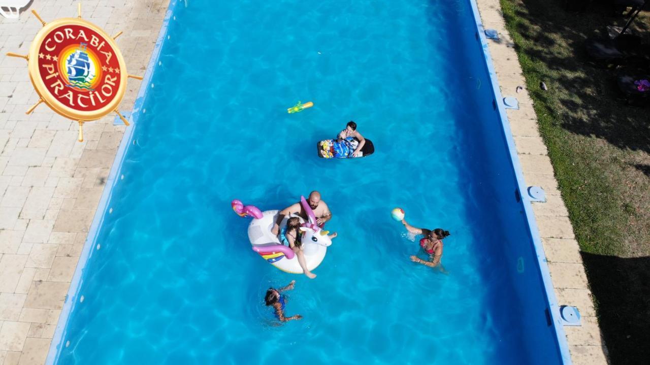 Club De Vacanta Corabia Piratilor-Mamaia Nord Năvodari Exteriér fotografie