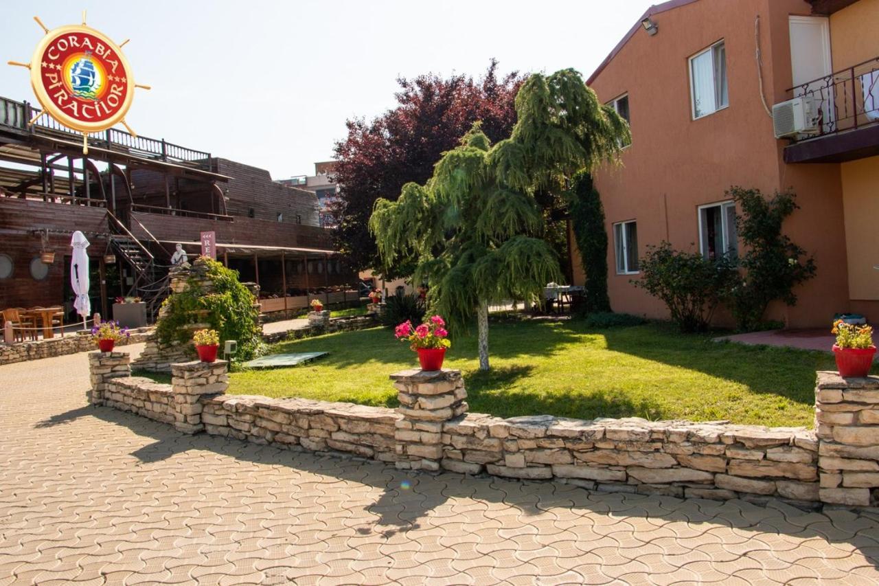 Club De Vacanta Corabia Piratilor-Mamaia Nord Năvodari Exteriér fotografie