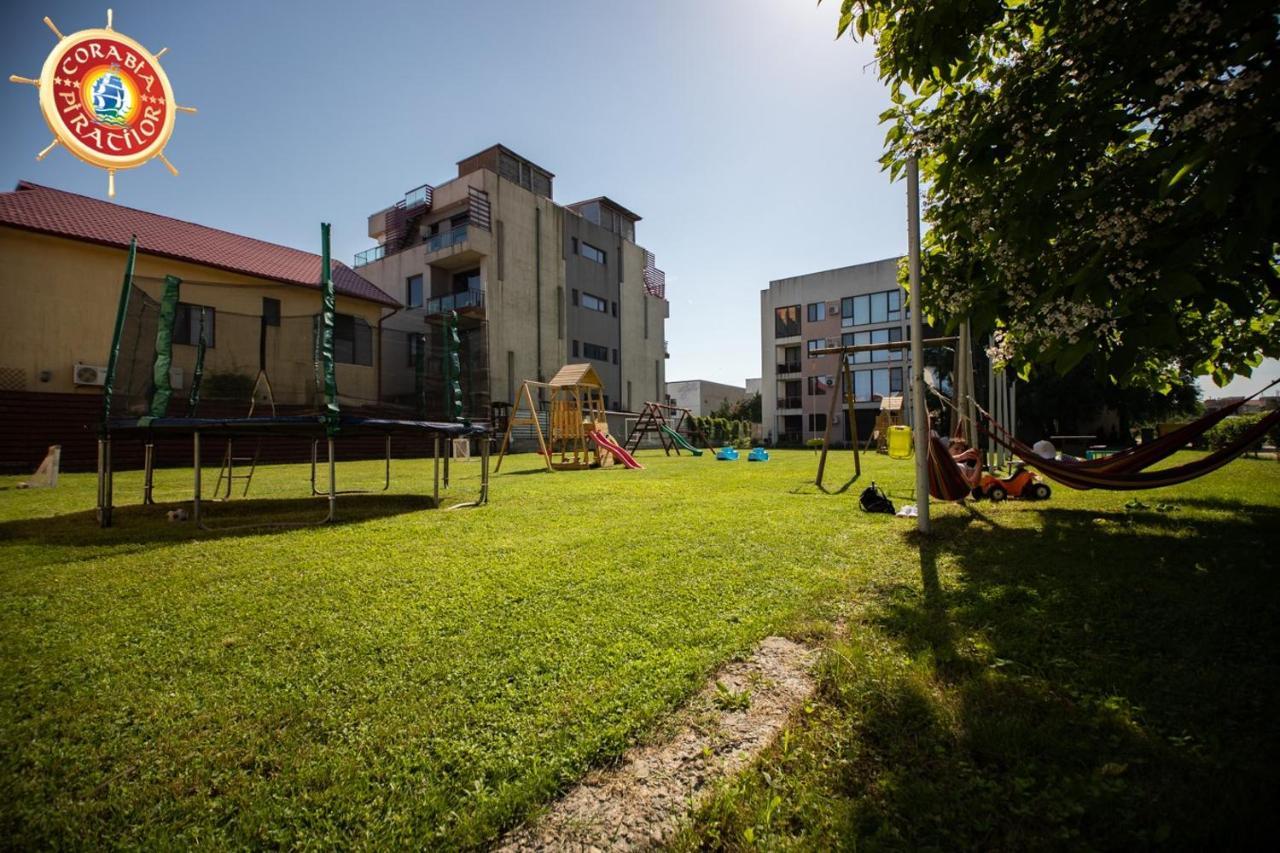 Club De Vacanta Corabia Piratilor-Mamaia Nord Năvodari Exteriér fotografie