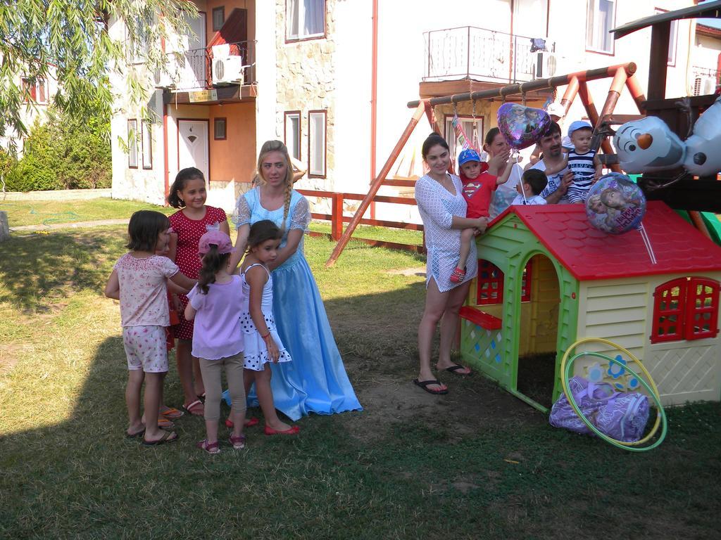 Club De Vacanta Corabia Piratilor-Mamaia Nord Năvodari Exteriér fotografie