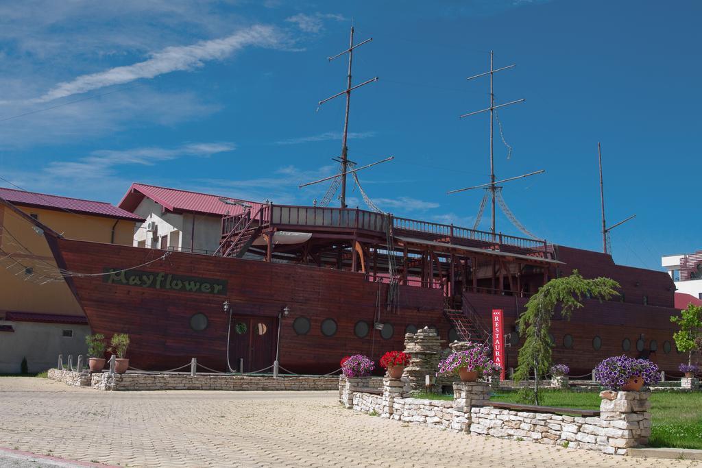 Club De Vacanta Corabia Piratilor-Mamaia Nord Năvodari Exteriér fotografie